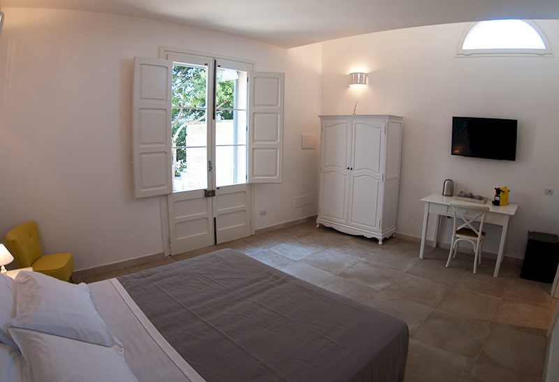 bed and breakfast in masseria con piscina a Lecce stanza Melograno